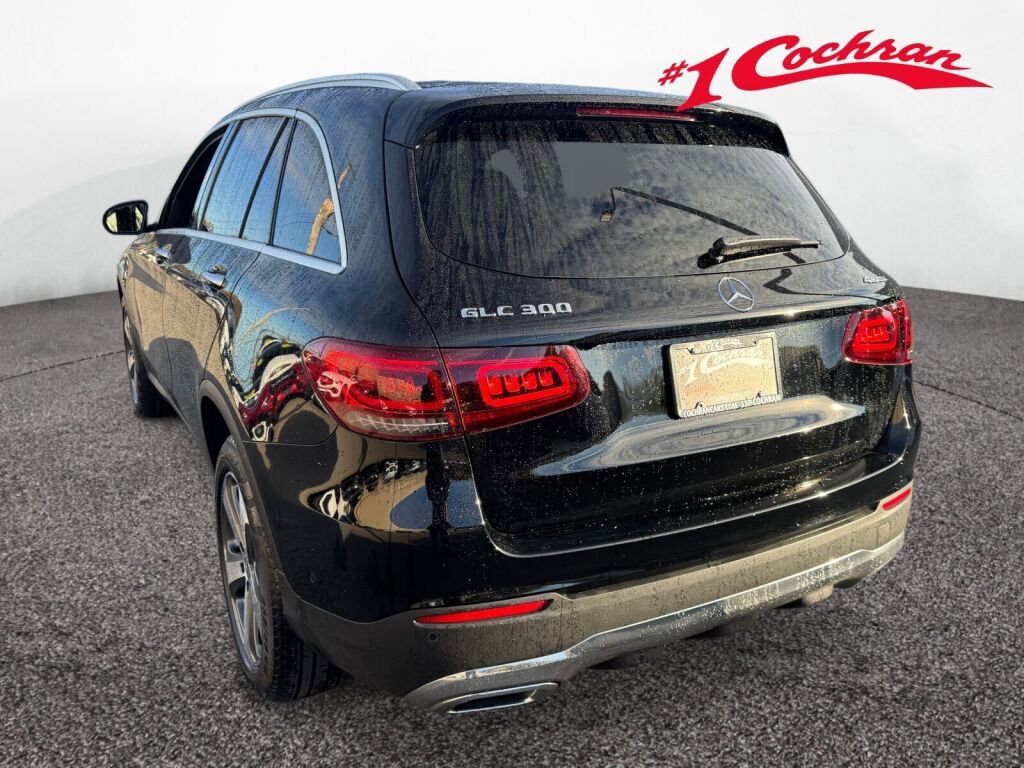 Used 2022 Mercedes-Benz GLC 300 4MATIC image 5