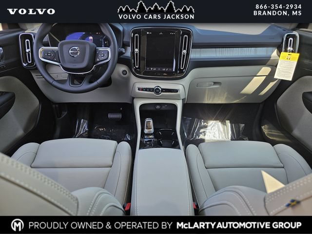 Certified 2026 Volvo XC40 B5 Plus w/ Protection Package Premier AWD/4WD image 8