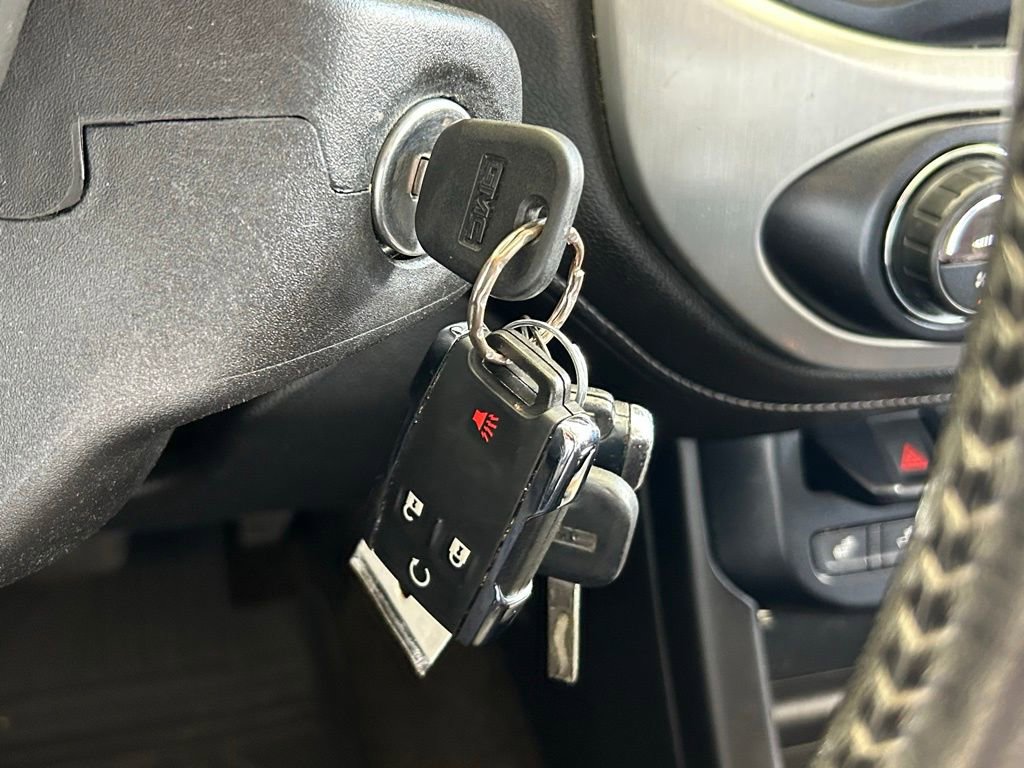 Used 2015 GMC Canyon SLT image 55