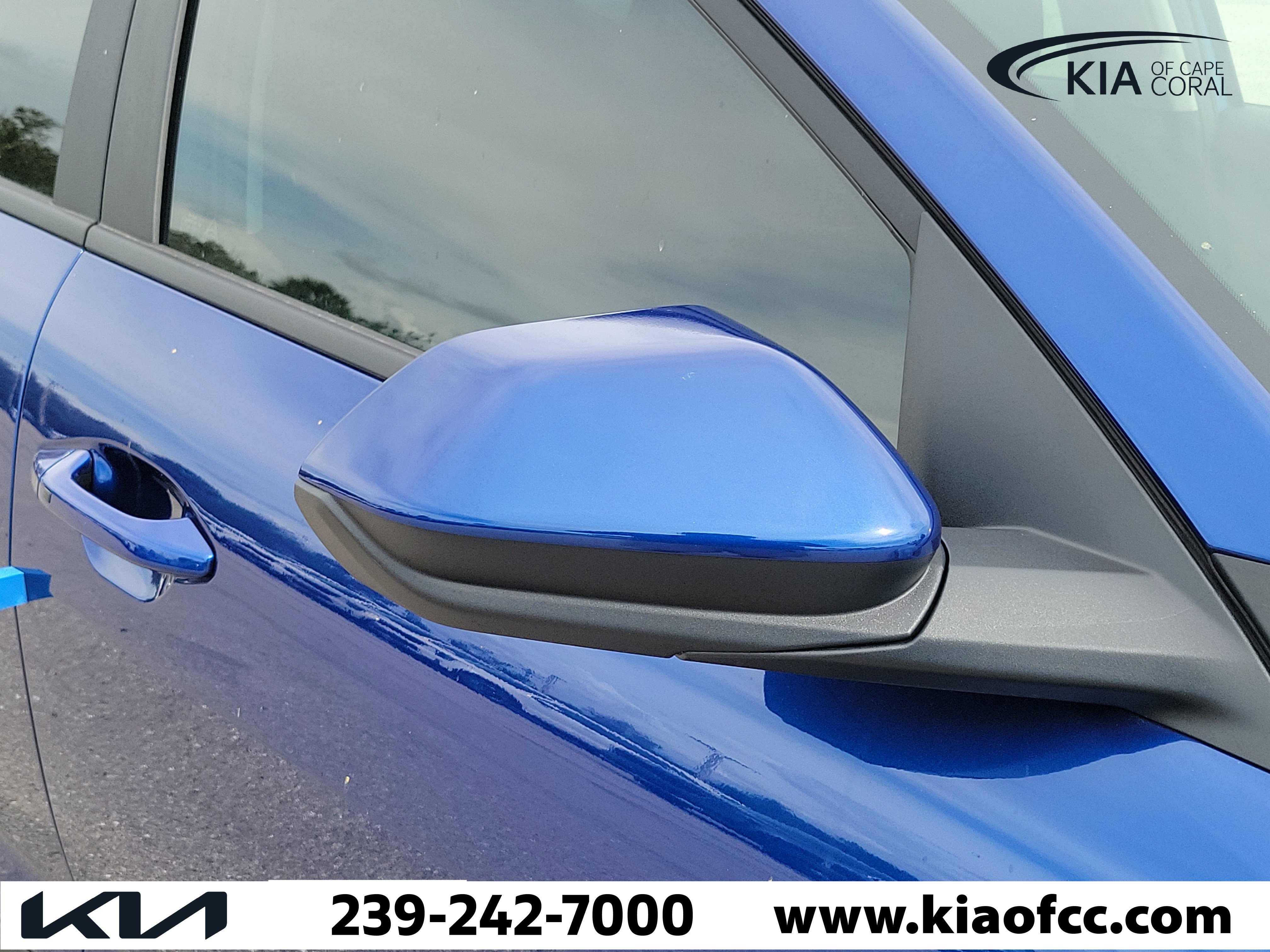 New 2025 Kia K4 LXS image 8