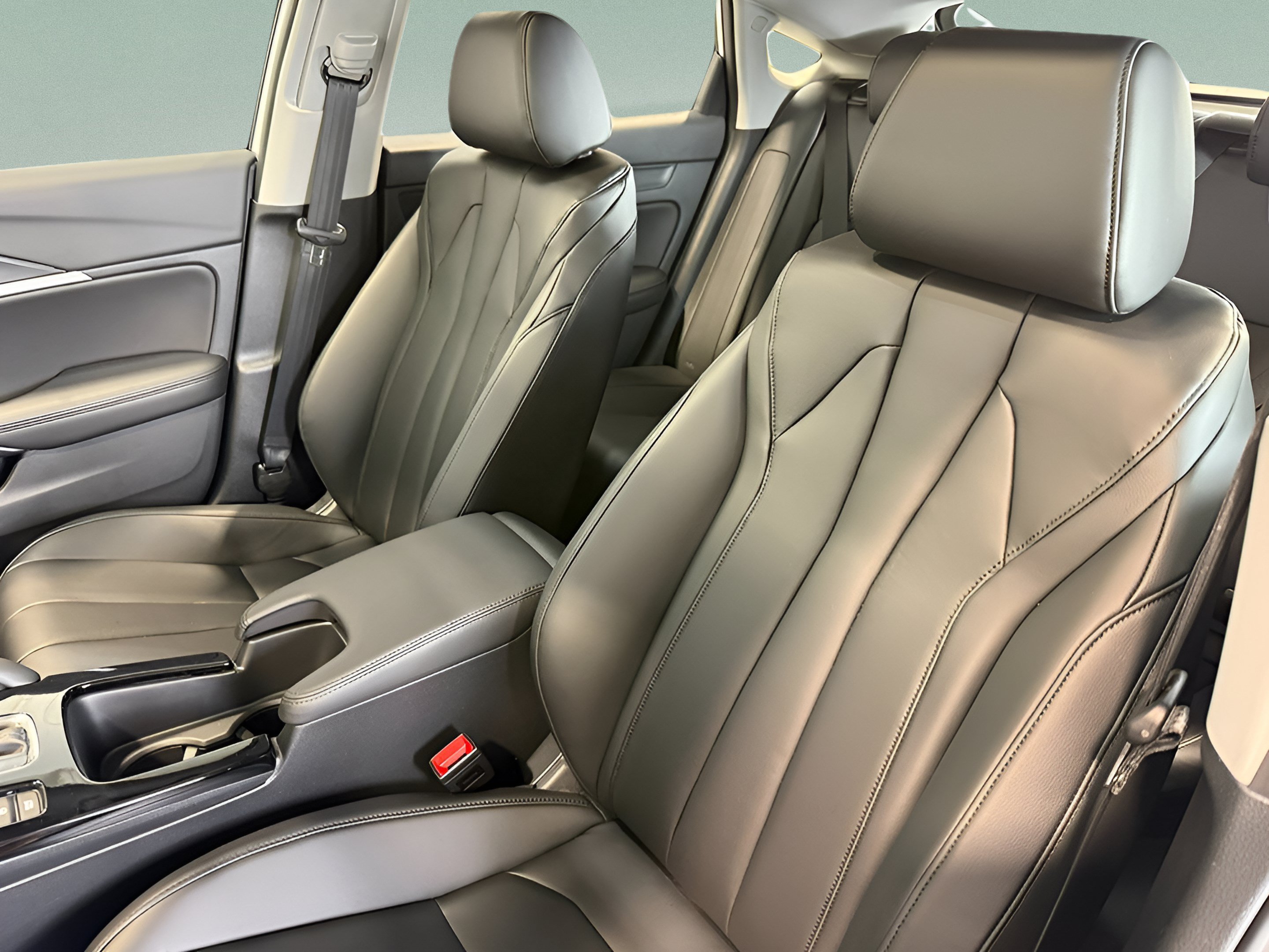 New 2026 Acura Integra FWD image 10