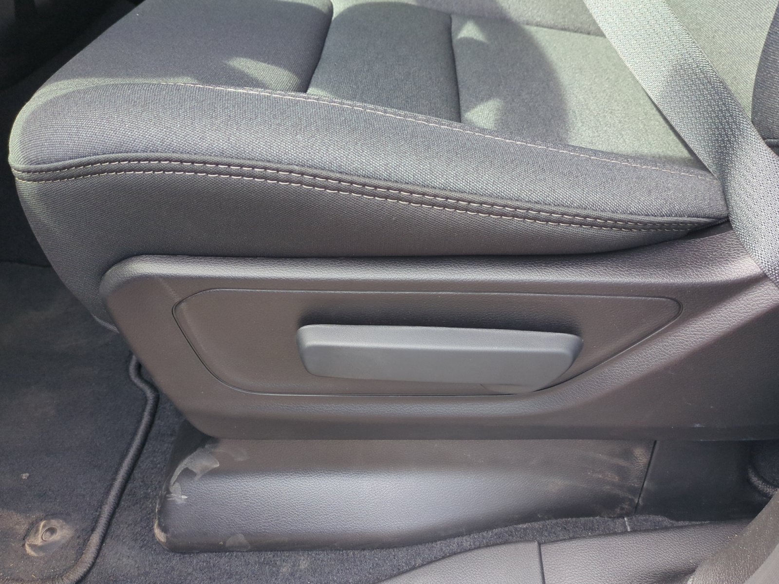 New 2026 RAM 1500 Express RWD image 14