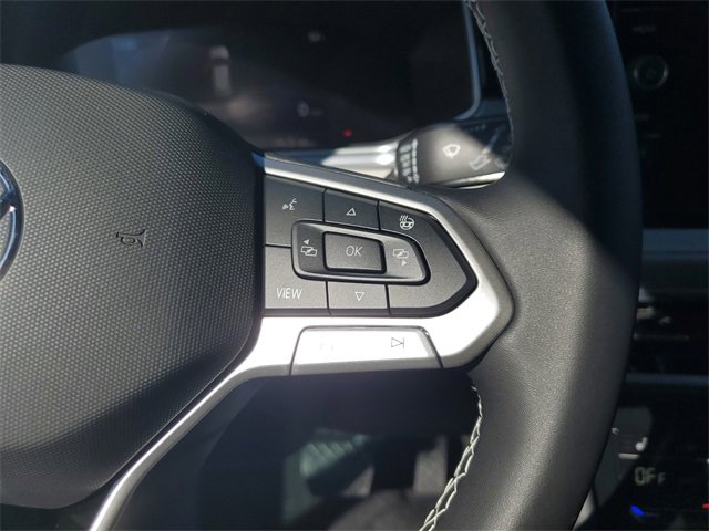 New 2026 Volkswagen Taos SE image 28