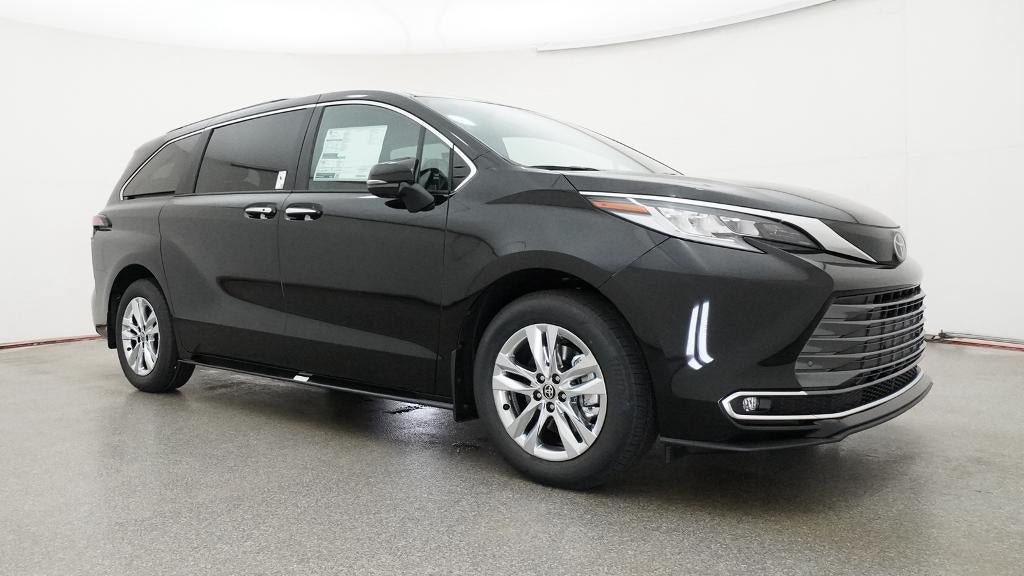 New 2026 Toyota Sienna Limited FWD image 29