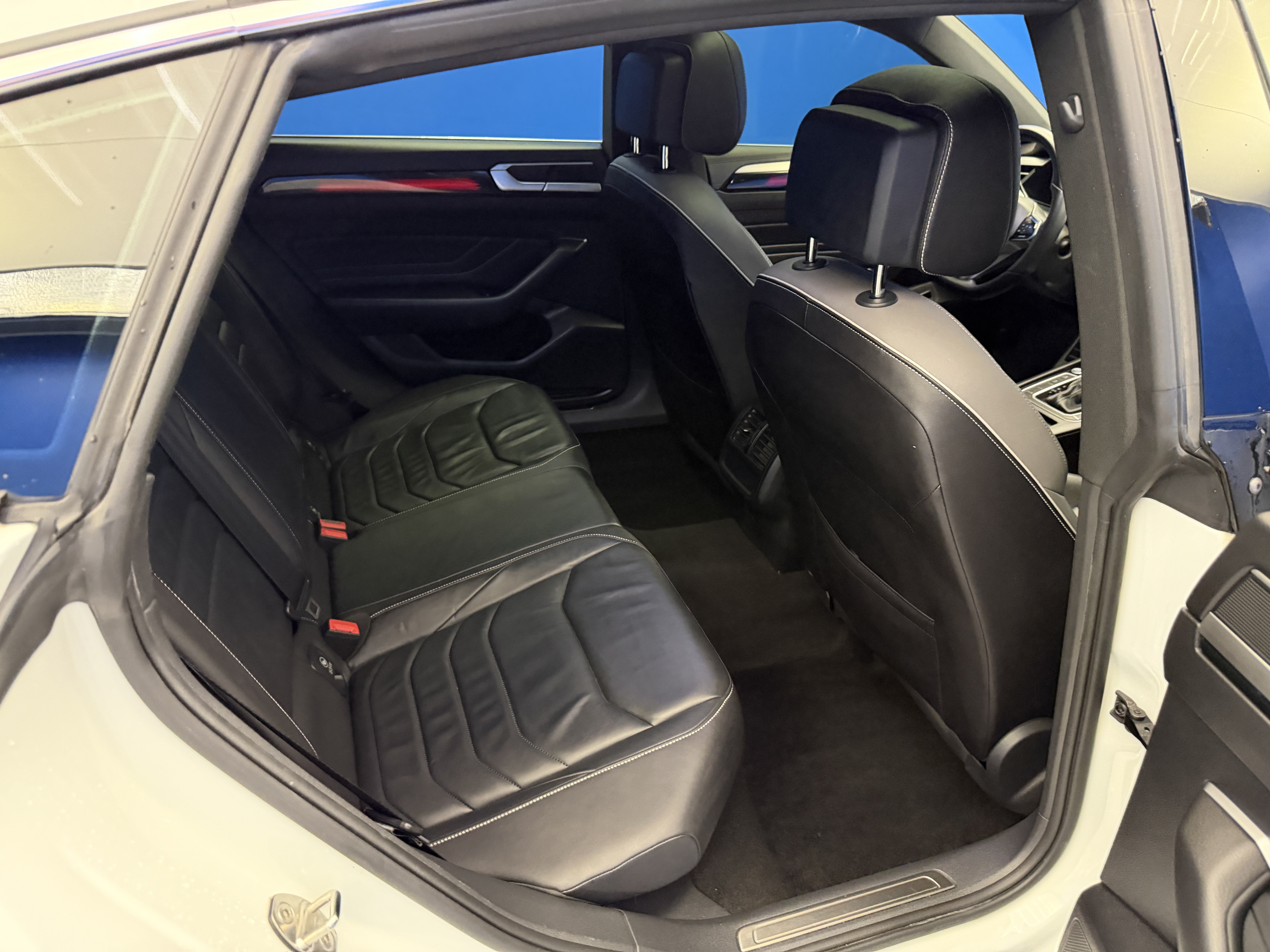 Used 2021 Volkswagen Arteon SEL AWD/4WD image 27