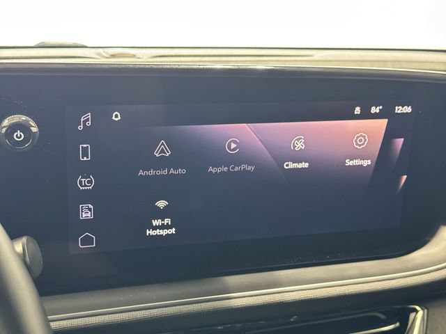 Certified 2025 Buick Envista Sport Touring FWD image 17