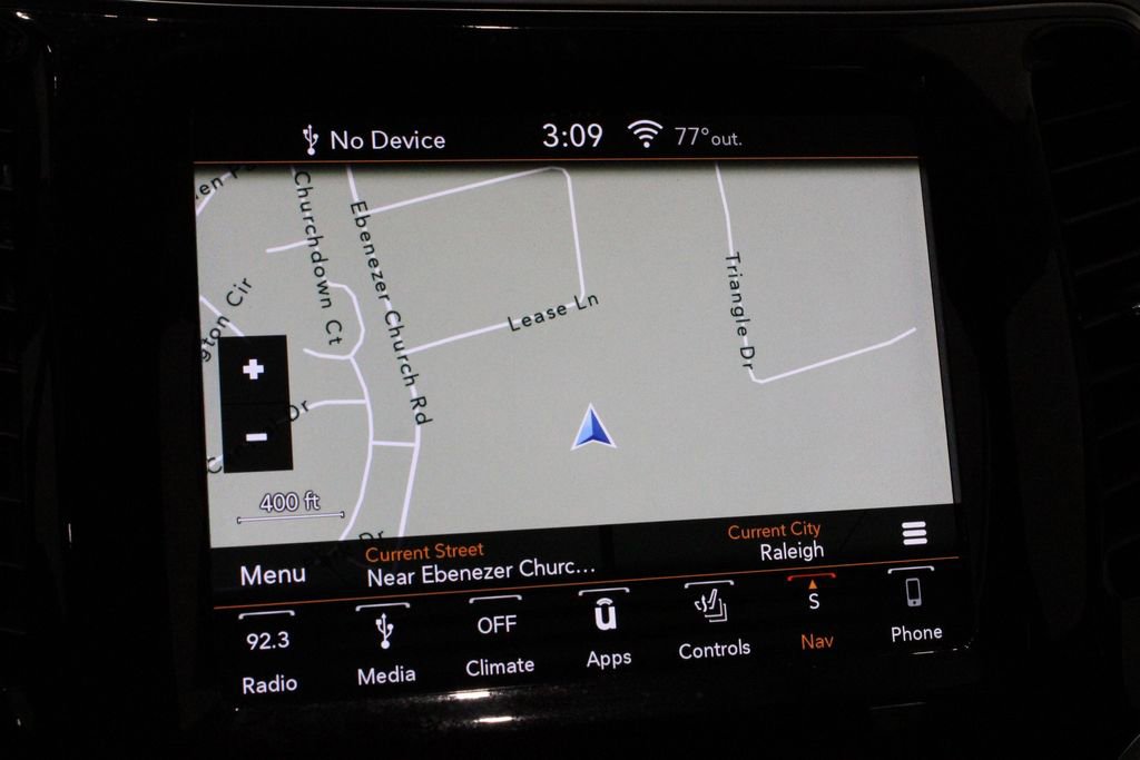 Used 2019 Jeep Cherokee Limited image 8