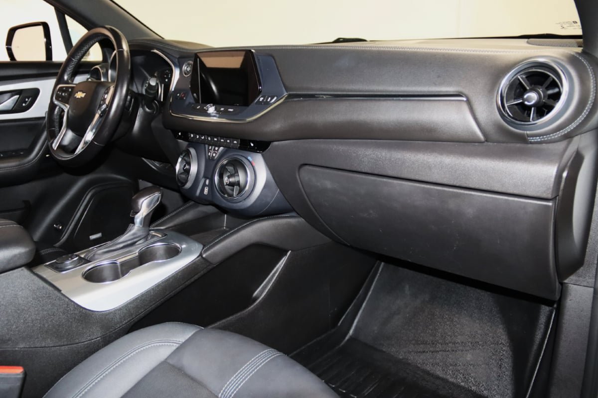 Used 2022 Chevrolet Blazer LT w/ Sound & Technology Package AWD/4WD image 53