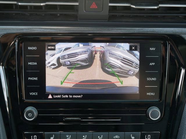 Used 2021 Volkswagen Passat 2.0T R-Line FWD image 29