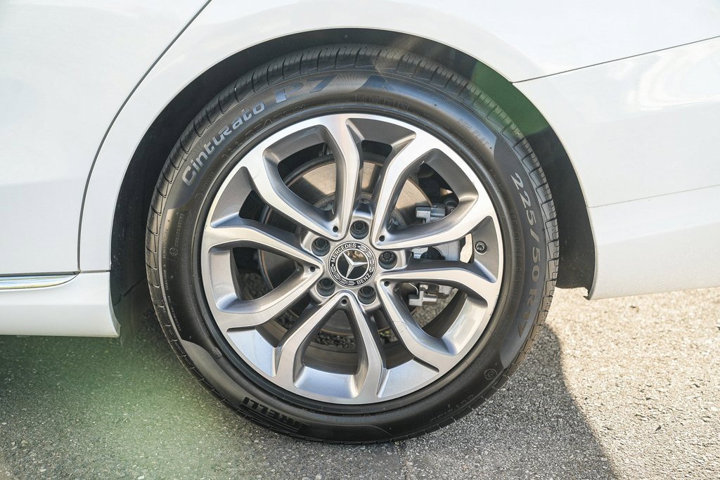 Used 2017 Mercedes-Benz C 300 Sedan image 10