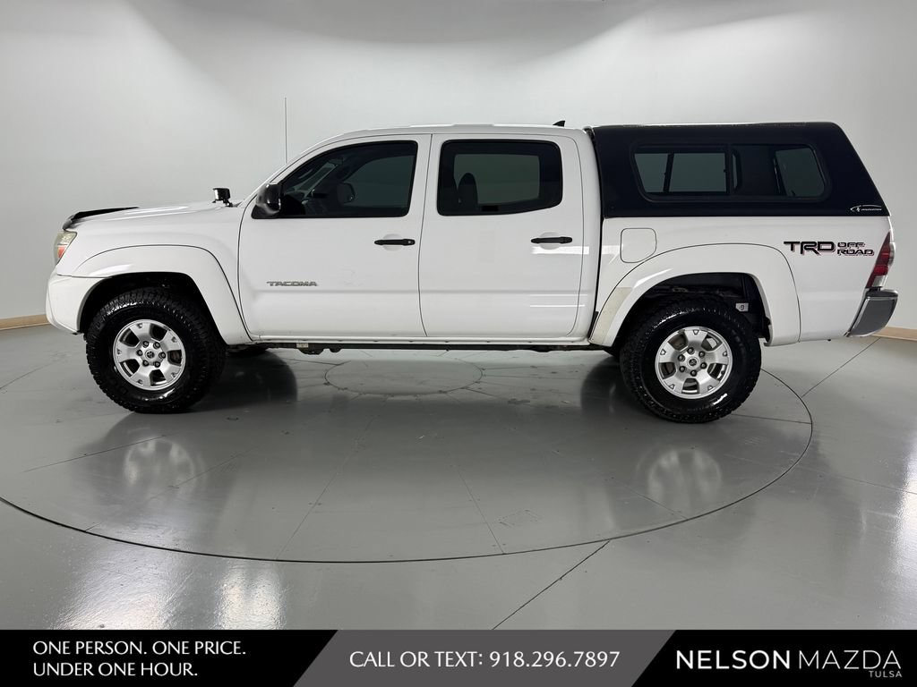Used 2015 Toyota Tacoma 4x4 Double Cab w/ TRD Off-Road Package image 9