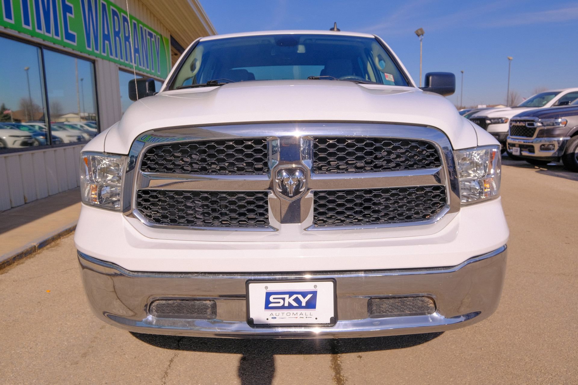 Used 2023 RAM 1500 Classic SLT w/ Electronics Group image 13