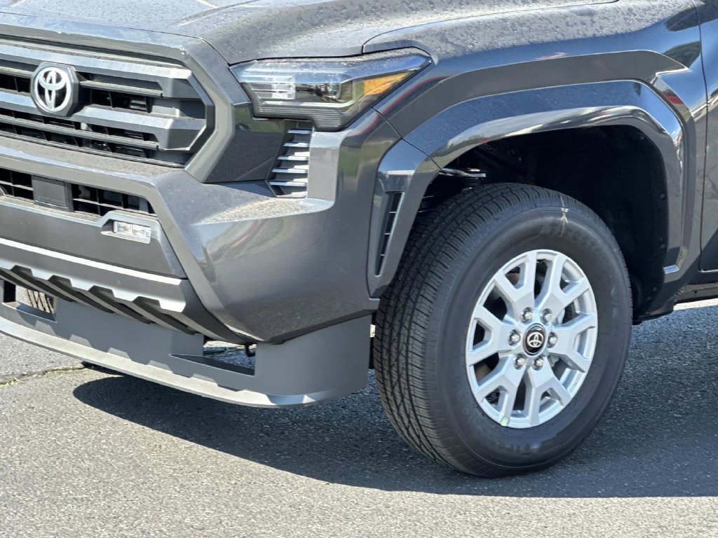 New 2026 Toyota Tacoma SR5 AWD/4WD image 7