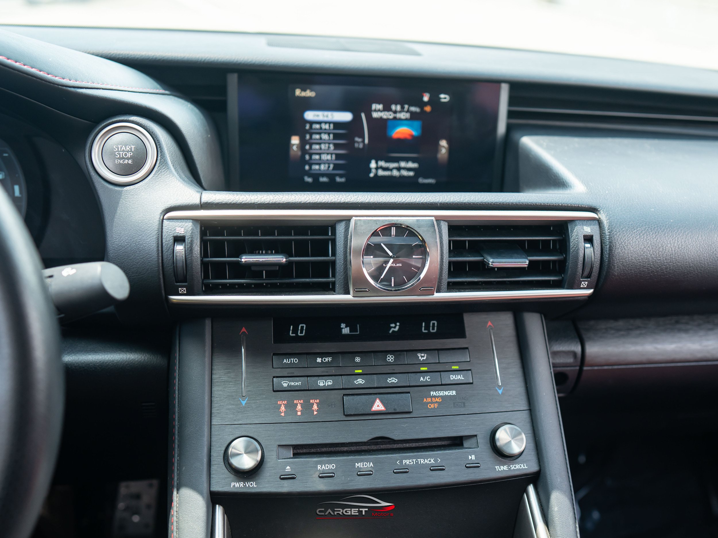 Used 2019 Lexus IS 300 F Sport w/ F Sport Package RWD image 30