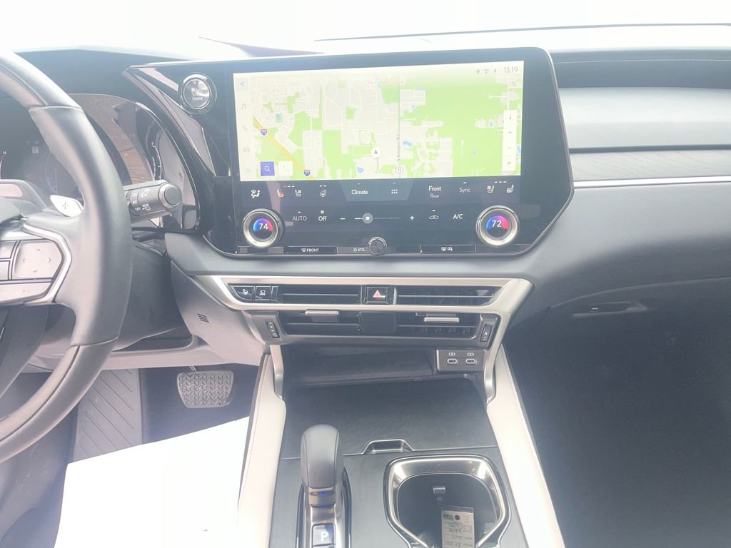 Used 2024 Lexus RX 350 Premium Plus w/ Convenience Package image 16