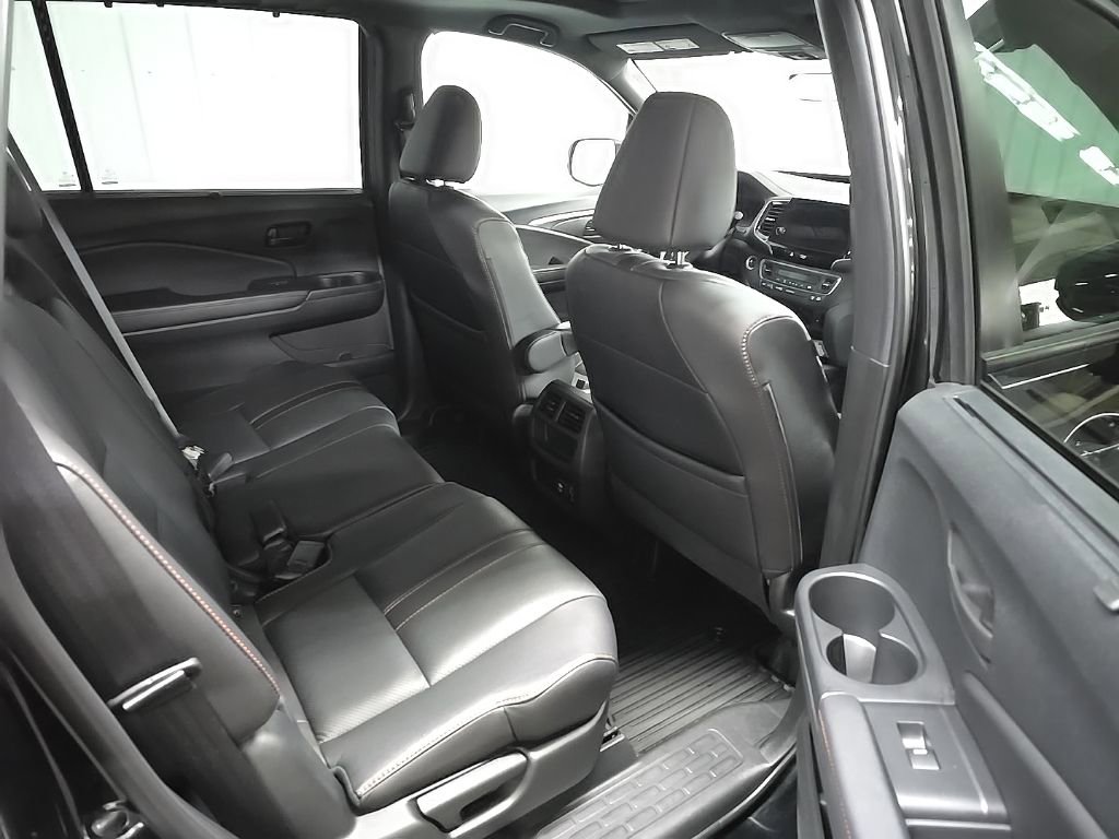 Used 2023 Honda Passport TrailSport image 18