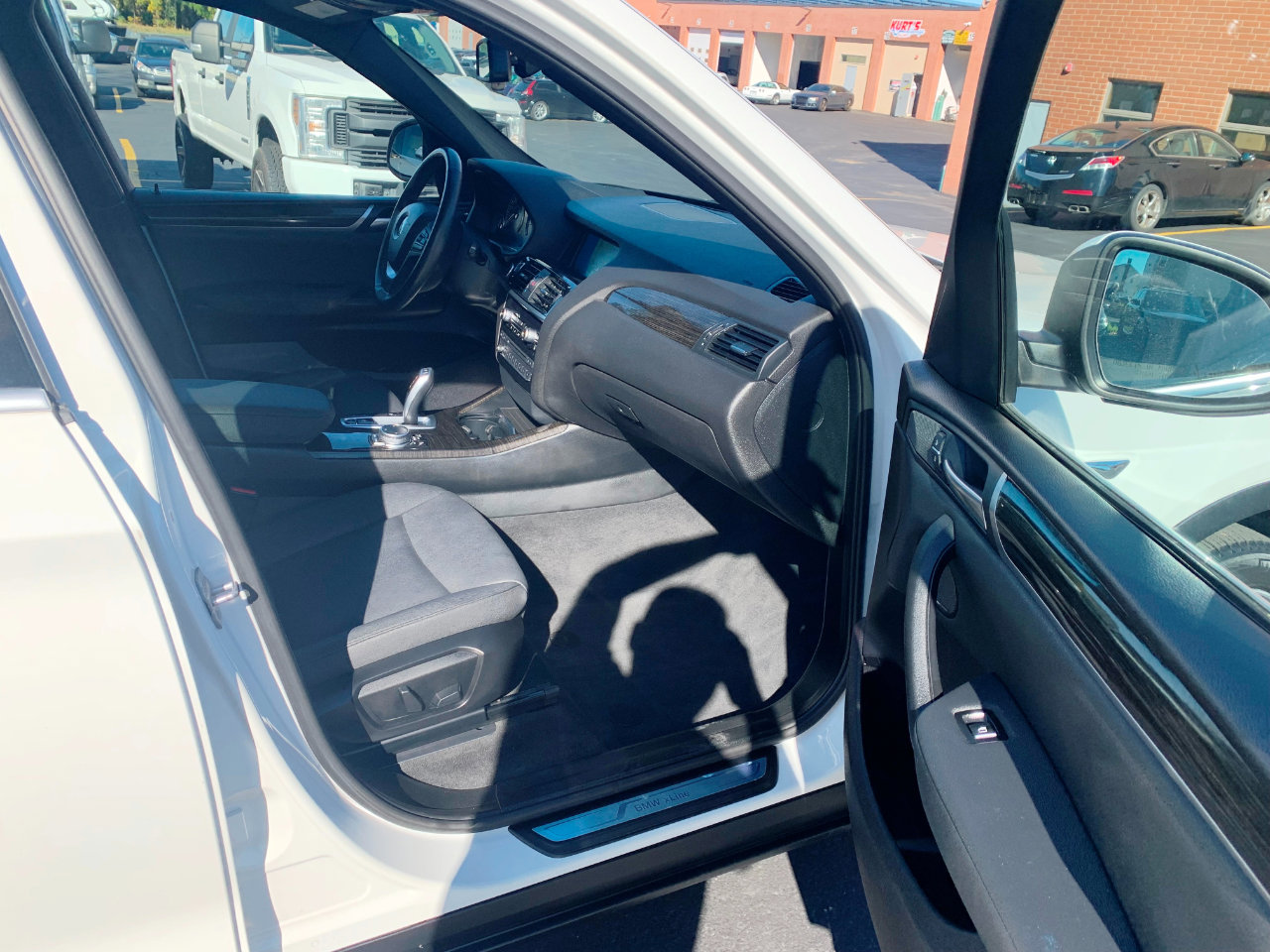 Used 2016 BMW X3 xDrive28i image 15