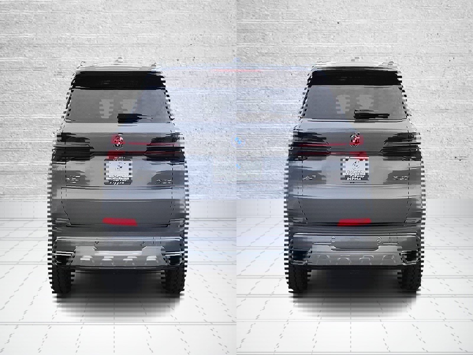 Used 2025 BMW X5 xDrive50e image 5