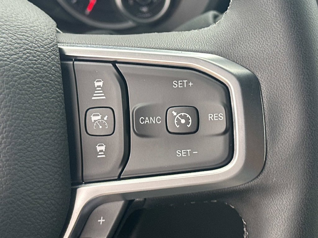 New 2026 RAM 3500 Big Horn AWD/4WD image 25