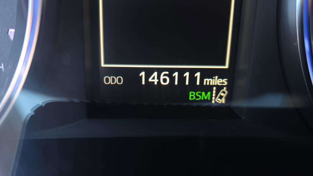 Used 2017 Toyota Highlander XLE w/ Carpet Mat Package AWD/4WD image 14