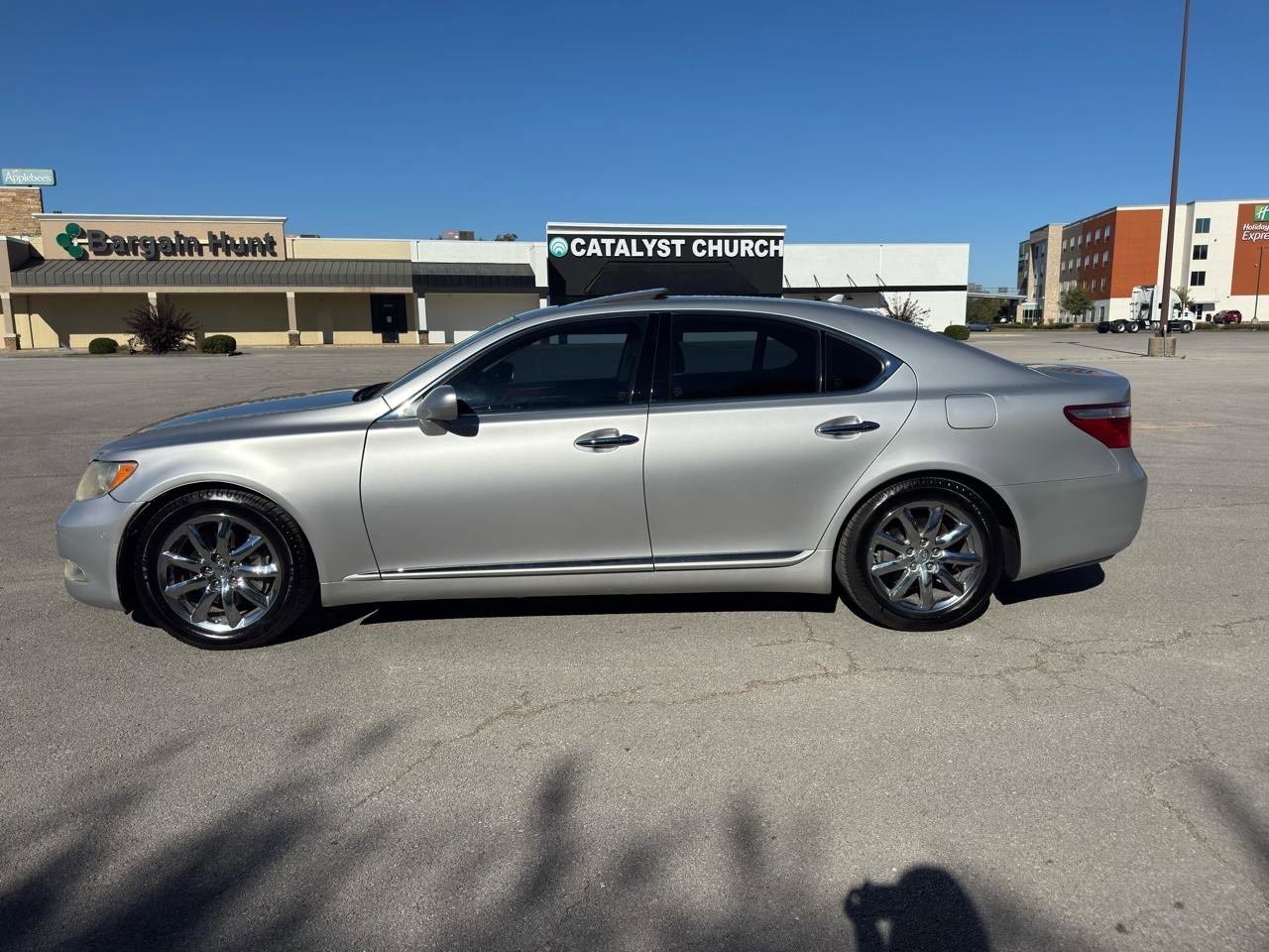 Used 2007 Lexus LS 460 RWD image 7