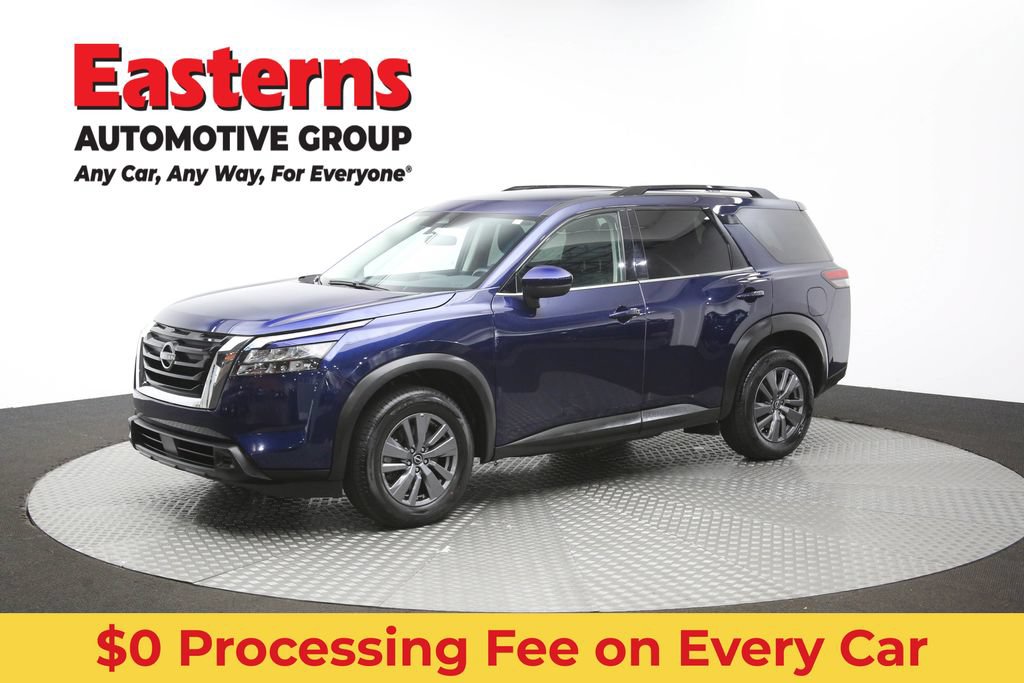 Used 2025 Nissan Pathfinder SV FWD image 56