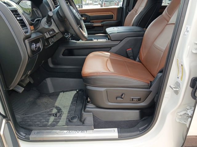 Used 2024 RAM 2500 Limited w/ Safety Group image 37