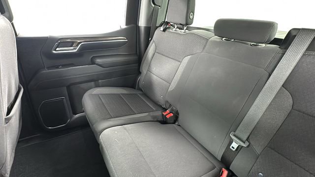 Used 2022 Chevrolet Silverado 1500 LT AWD/4WD image 14