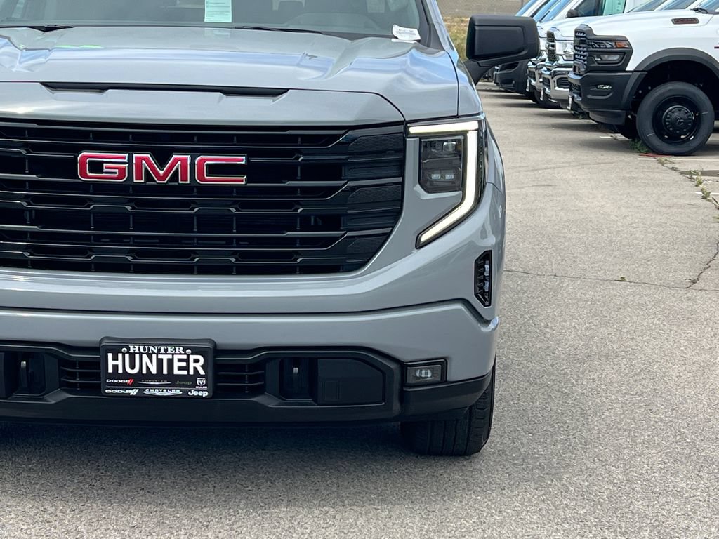 Used 2024 GMC Sierra 1500 Elevation RWD image 12