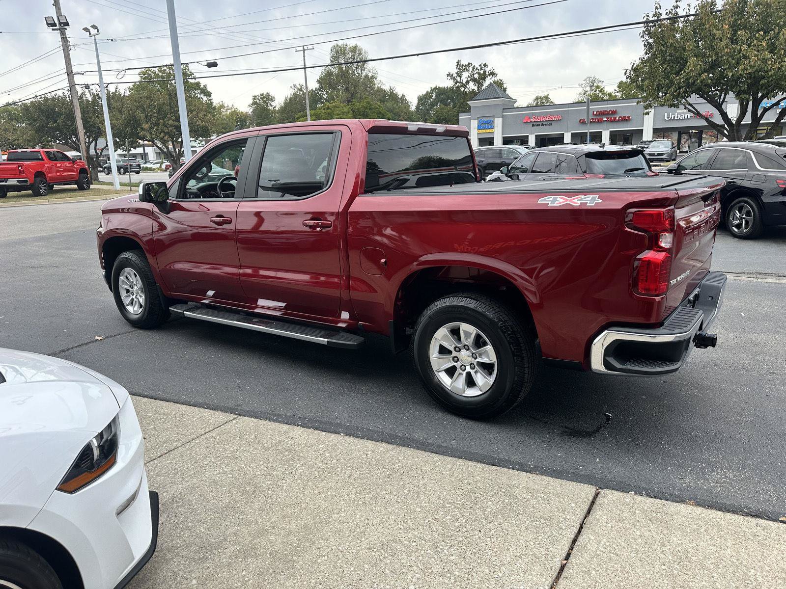 Used 2019 Chevrolet Silverado 1500 LT w/ All-Star Edition AWD/4WD image 6