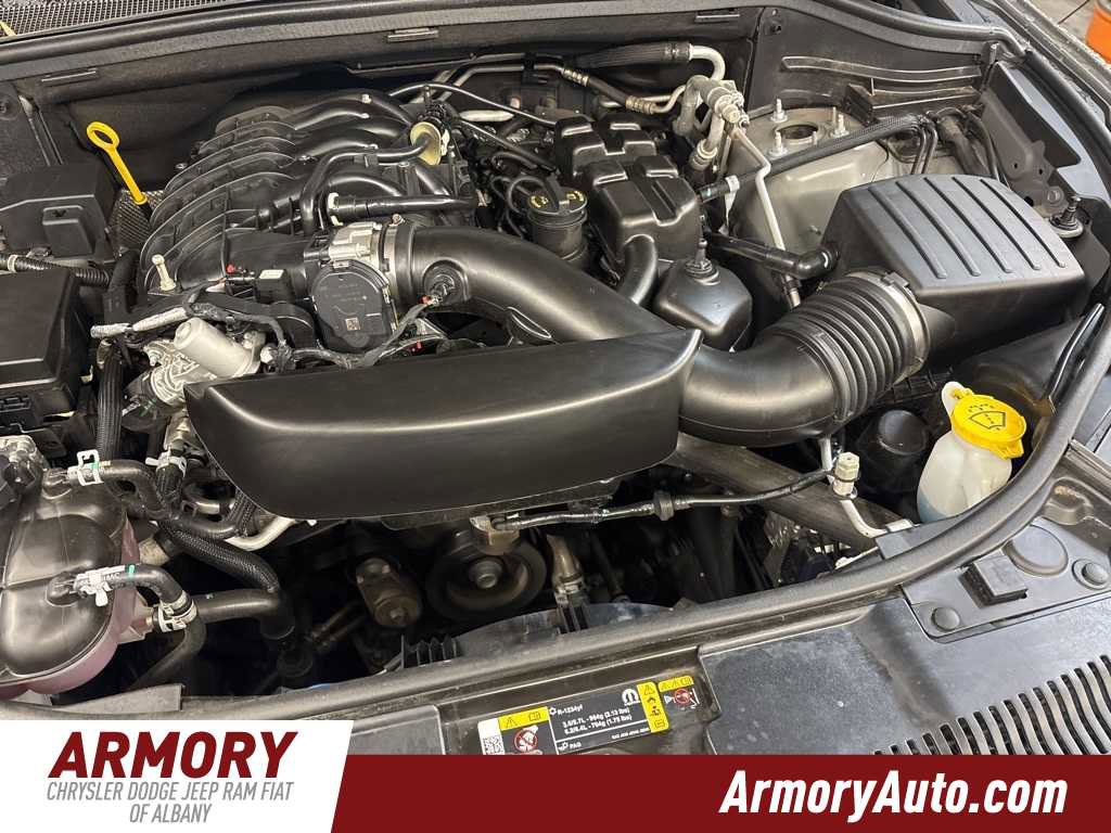 Used 2025 Dodge Durango GT image 44