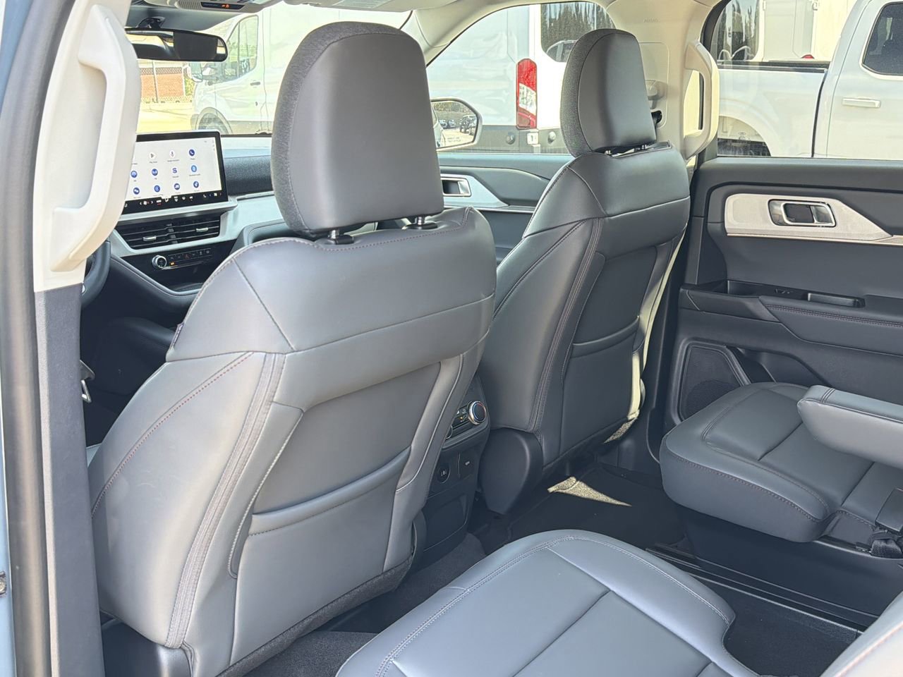 New 2026 Ford Explorer Active w/ Active Comfort Package image 24