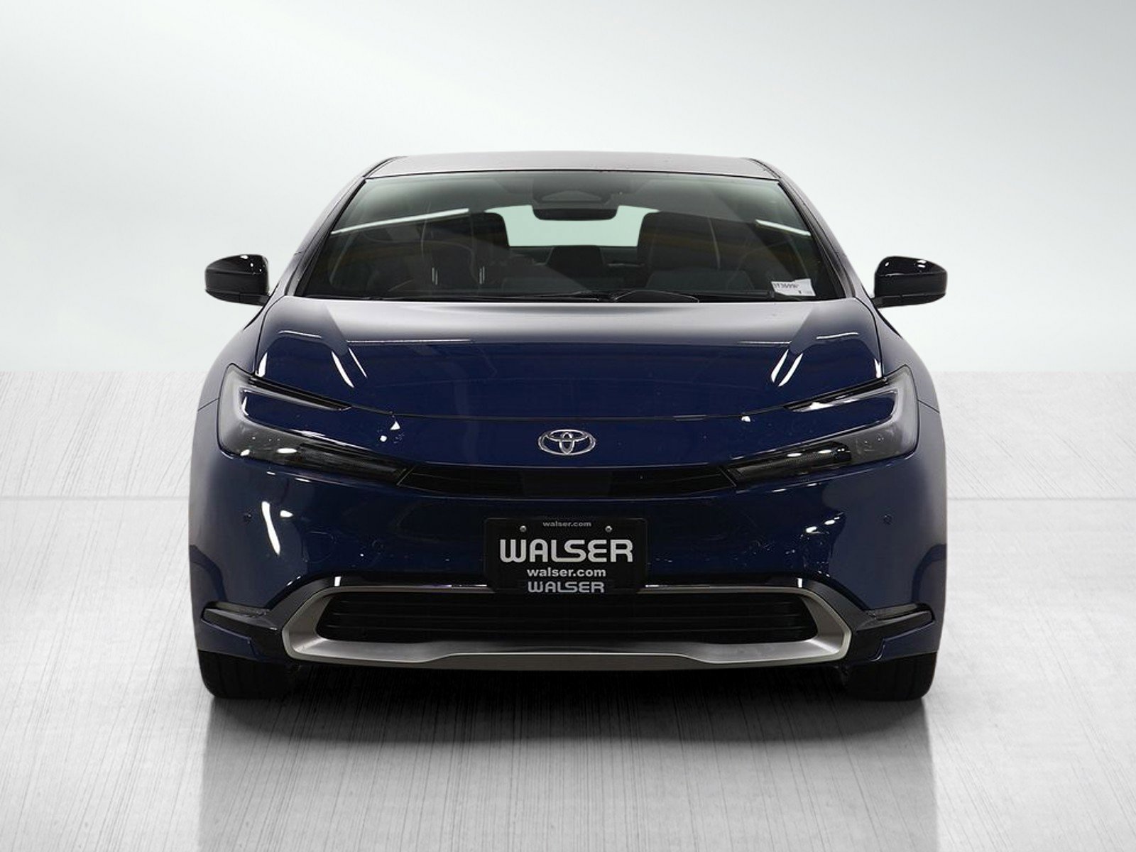 Used 2026 Toyota Prius Plug-In Hybrid image 11