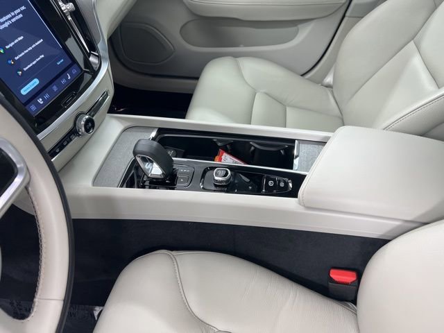 Used 2023 Volvo S60 B5 Plus image 15