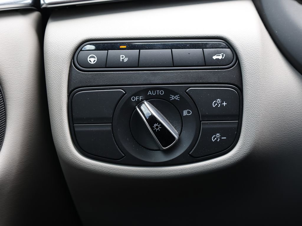 Certified 2023 INFINITI QX50 Luxe image 35