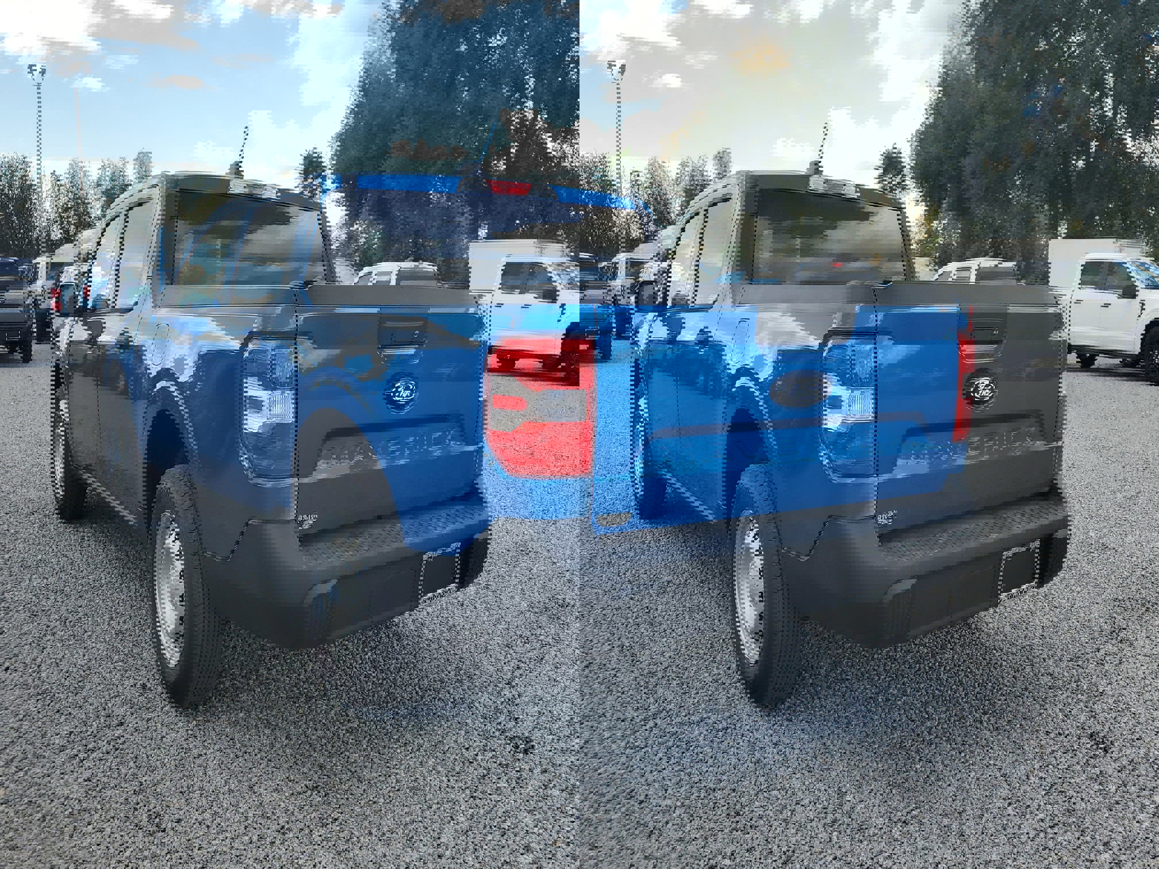 New 2026 Ford Maverick XL image 7