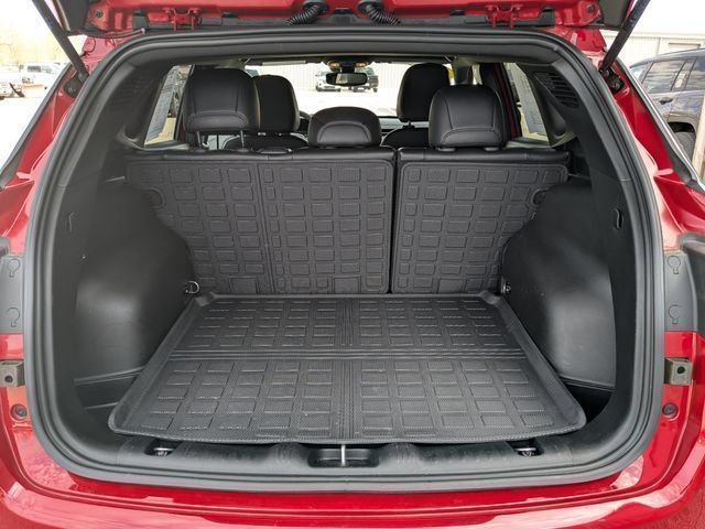 Used 2024 Jeep Compass Latitude AWD/4WD image 26
