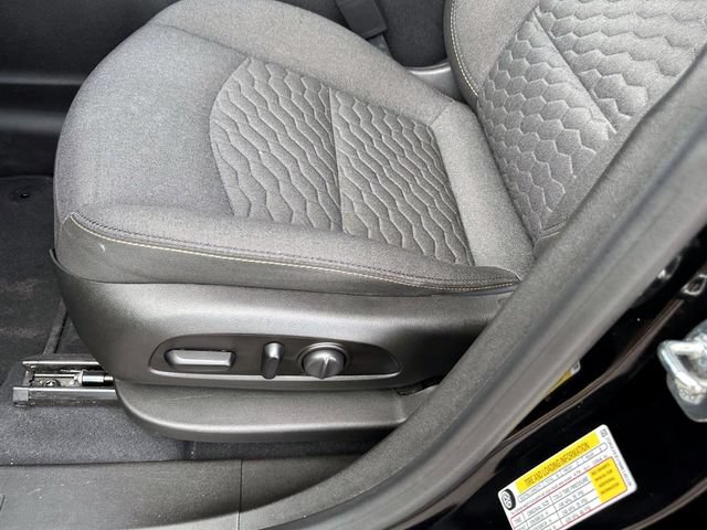 Used 2021 Chevrolet Equinox LT FWD image 20
