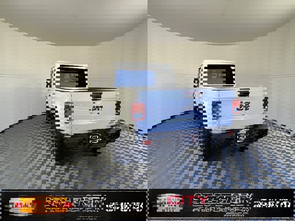 New 2026 Jeep Gladiator Sport image 5