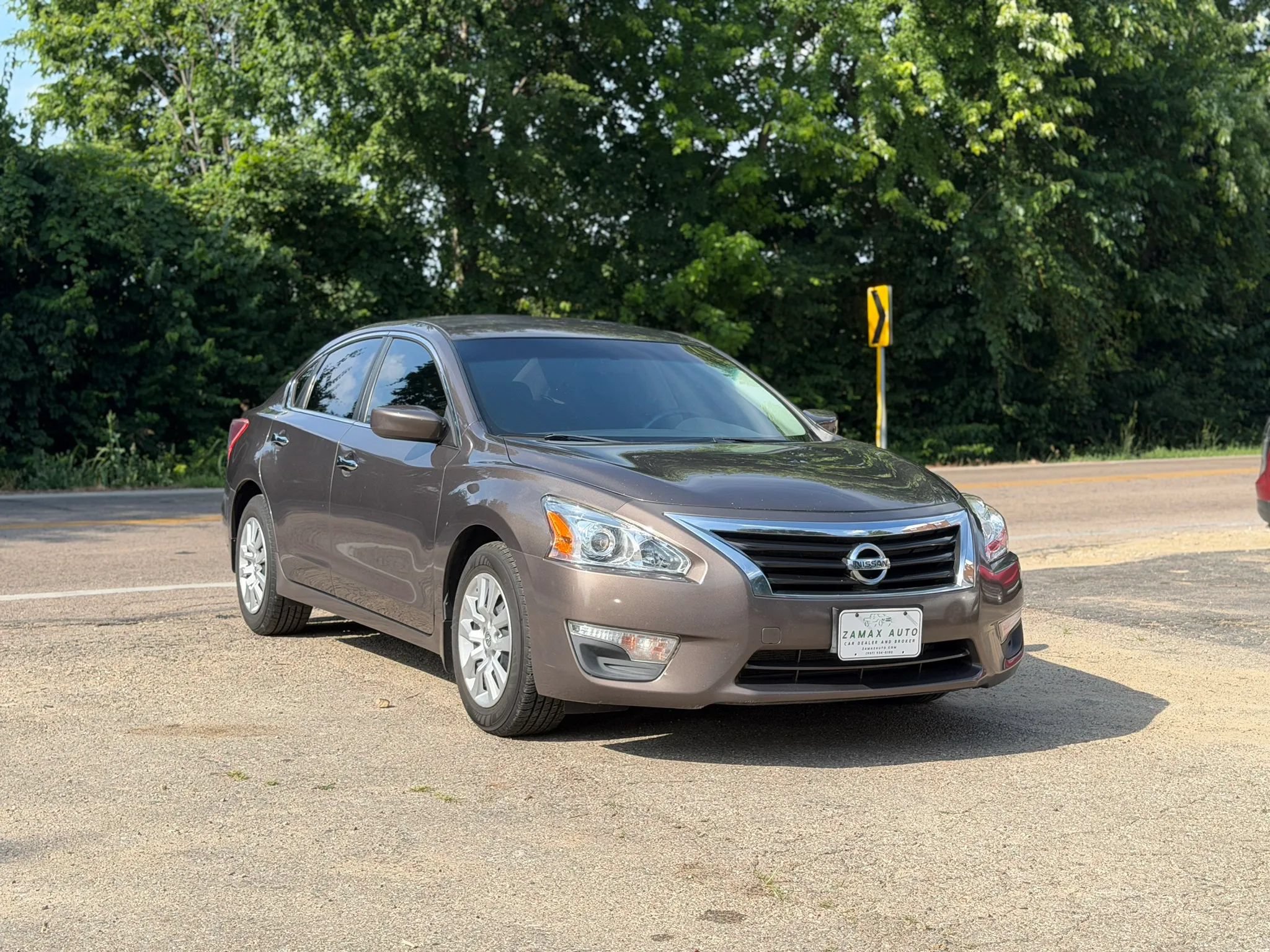 Used 2013 Nissan Altima 2.5 S FWD image 8