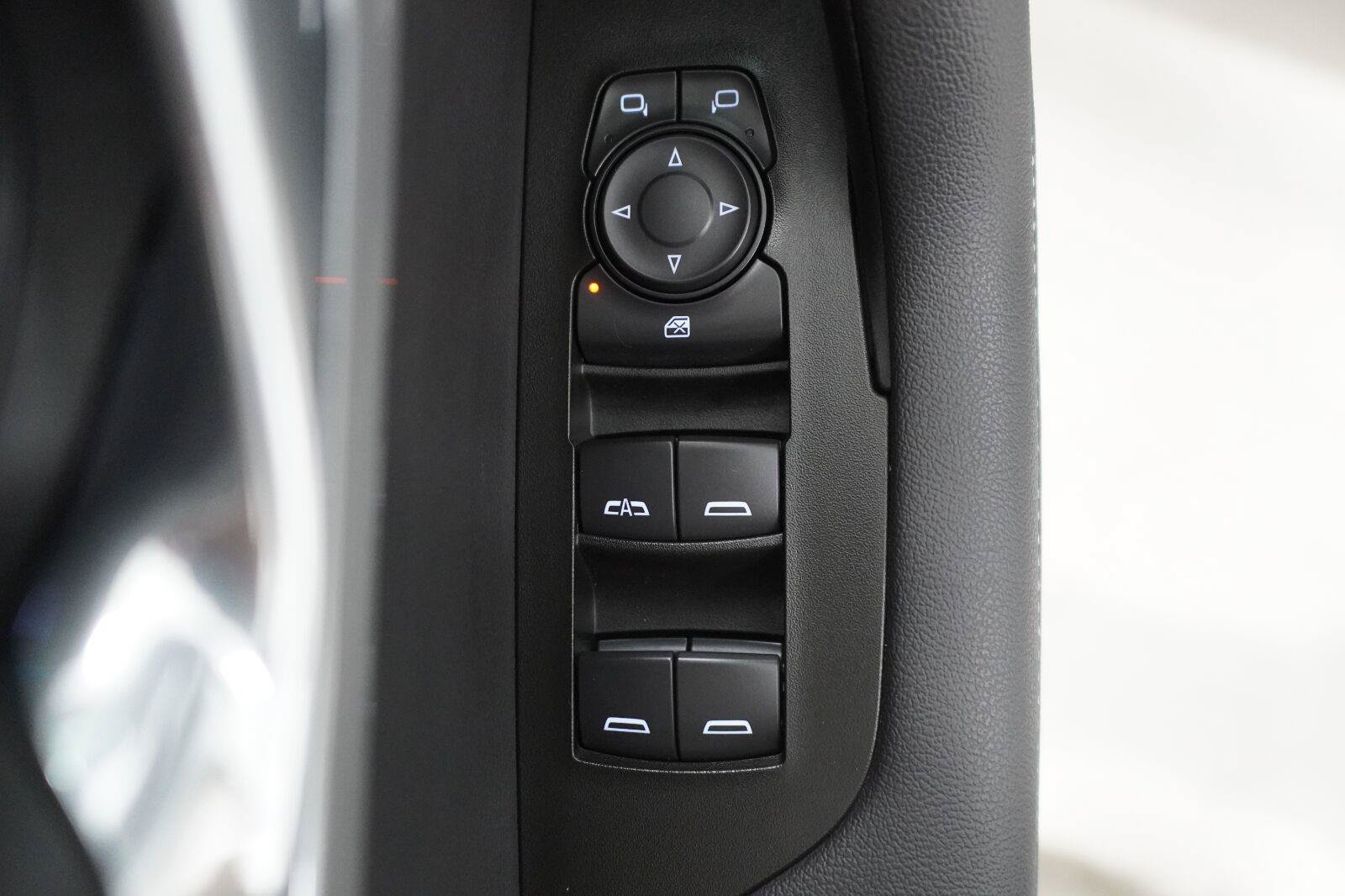 Used 2026 Chevrolet Blazer LT w/ Convenience Package FWD image 22