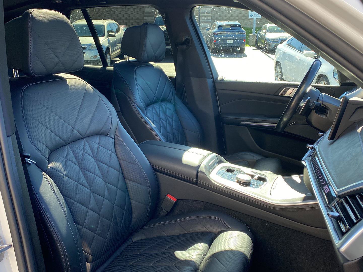 Used 2024 BMW X5 xDrive40i w/ M Sport Package AWD/4WD image 18