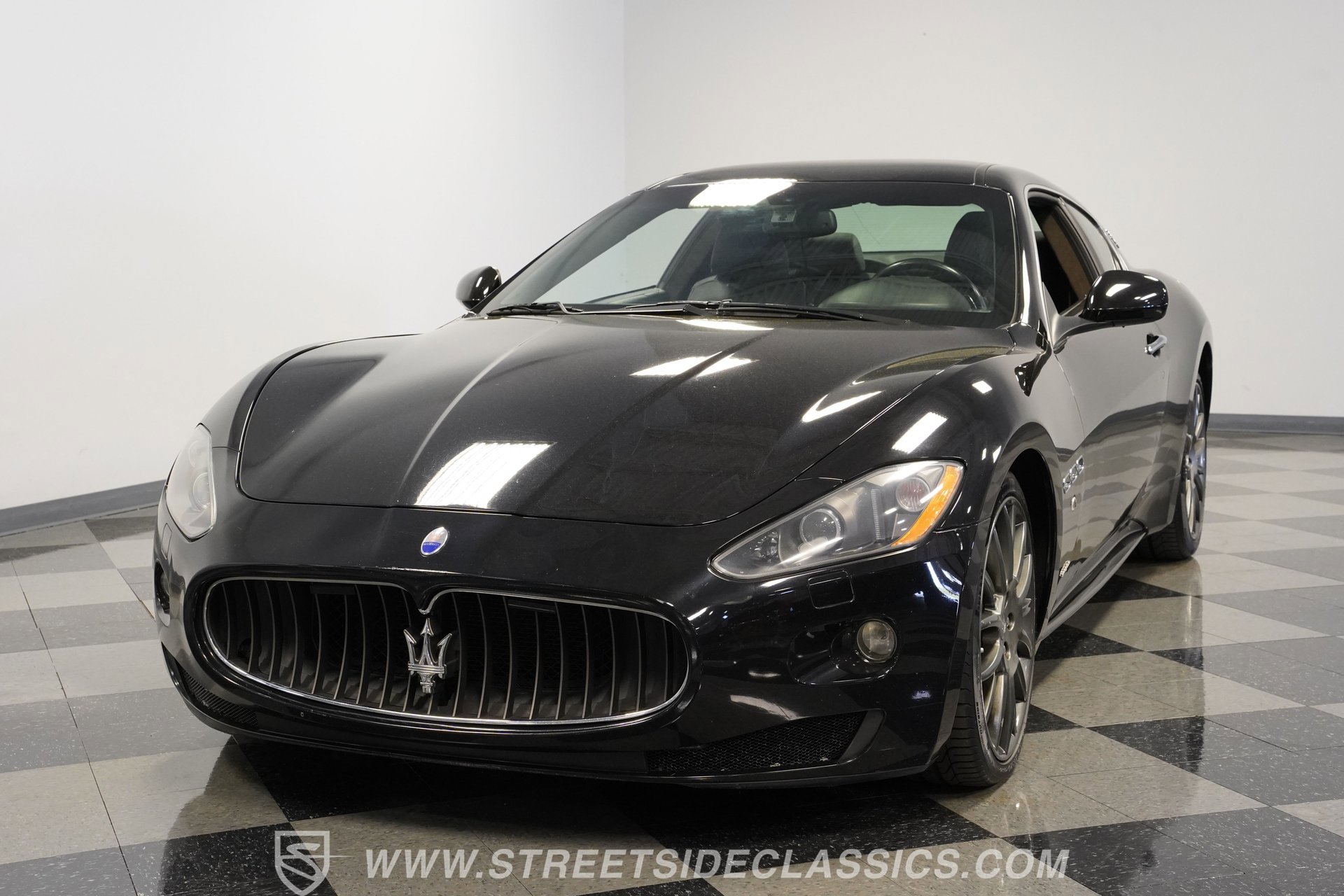 Used 2010 Maserati GranTurismo S image 19