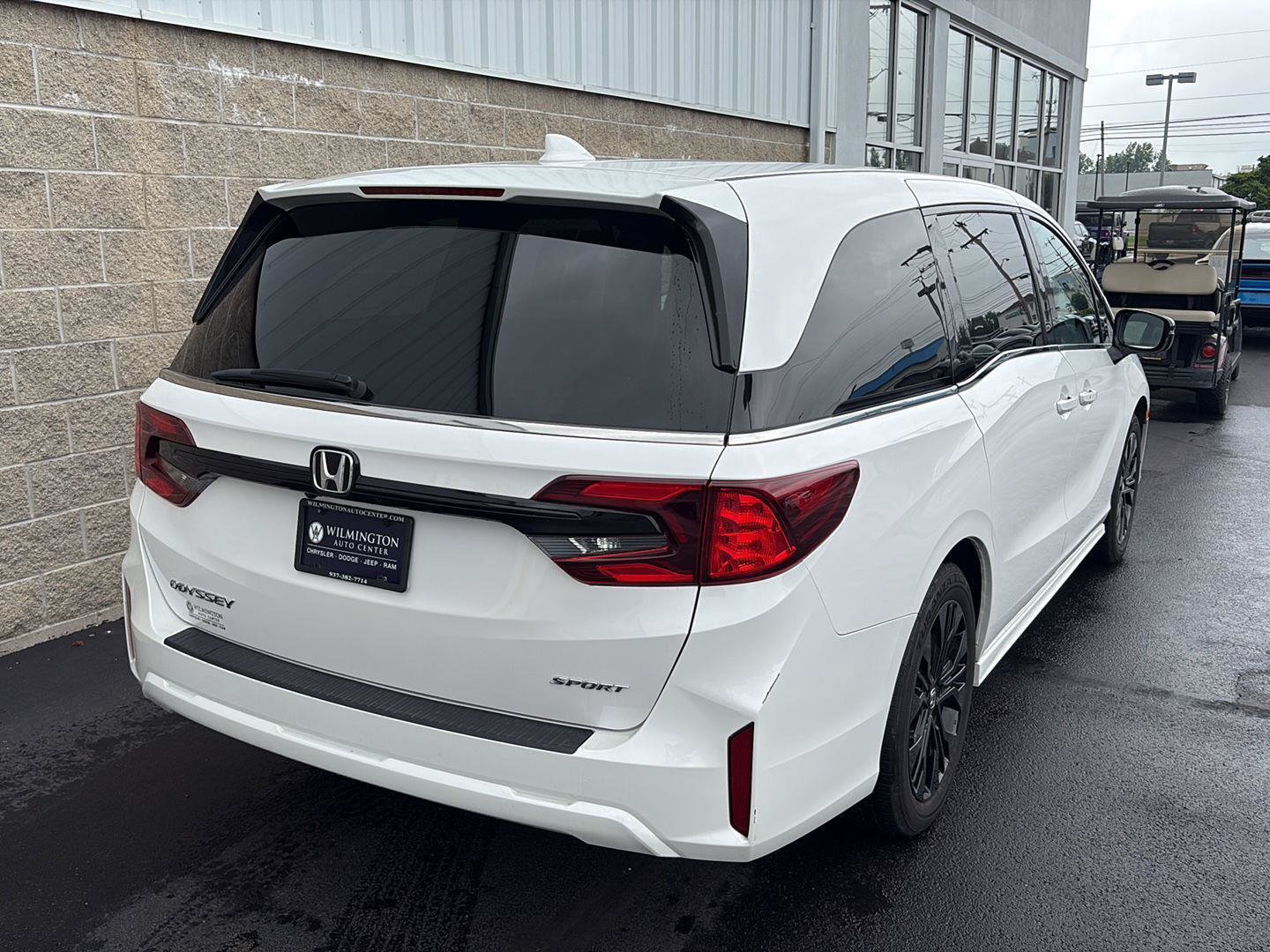Used 2025 Honda Odyssey Sport-L image 5
