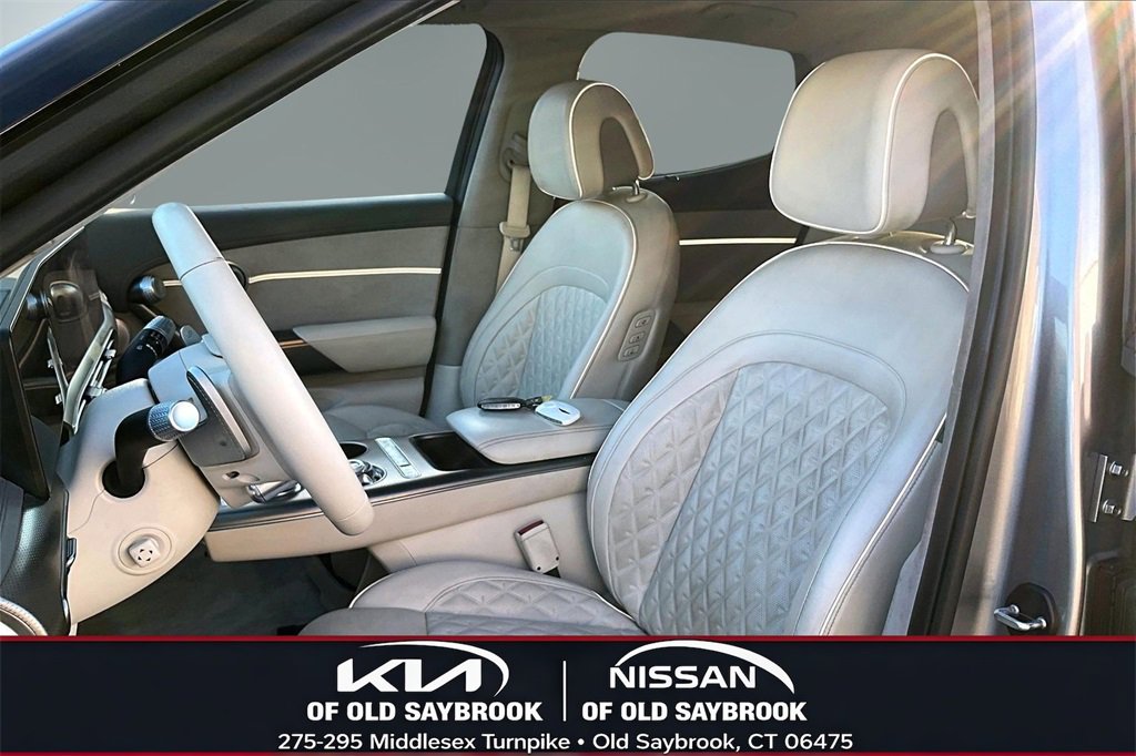 Used 2023 Genesis GV60 Performance image 21