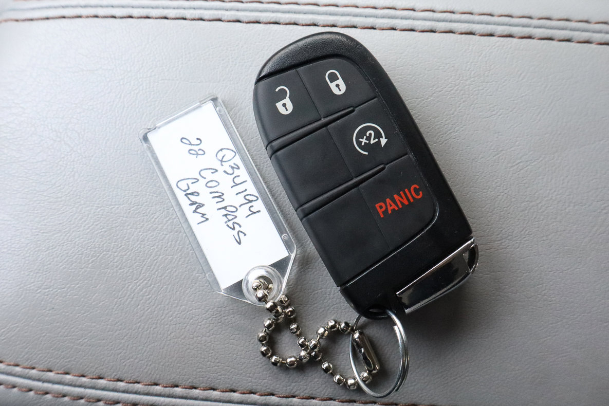 Used 2022 Jeep Compass Limited image 28