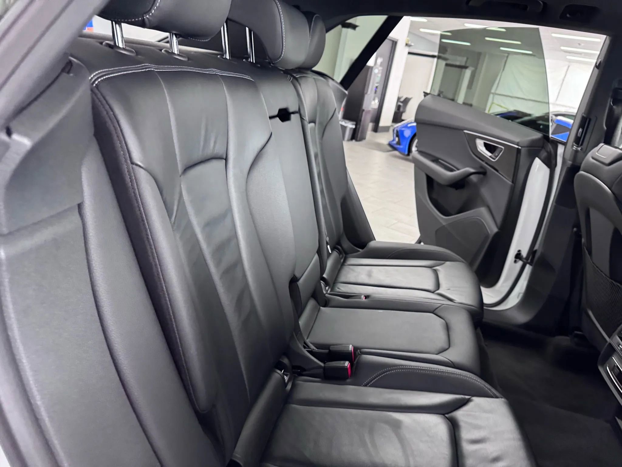 Used 2019 Audi Q8 Premium w/ Convenience Package image 14