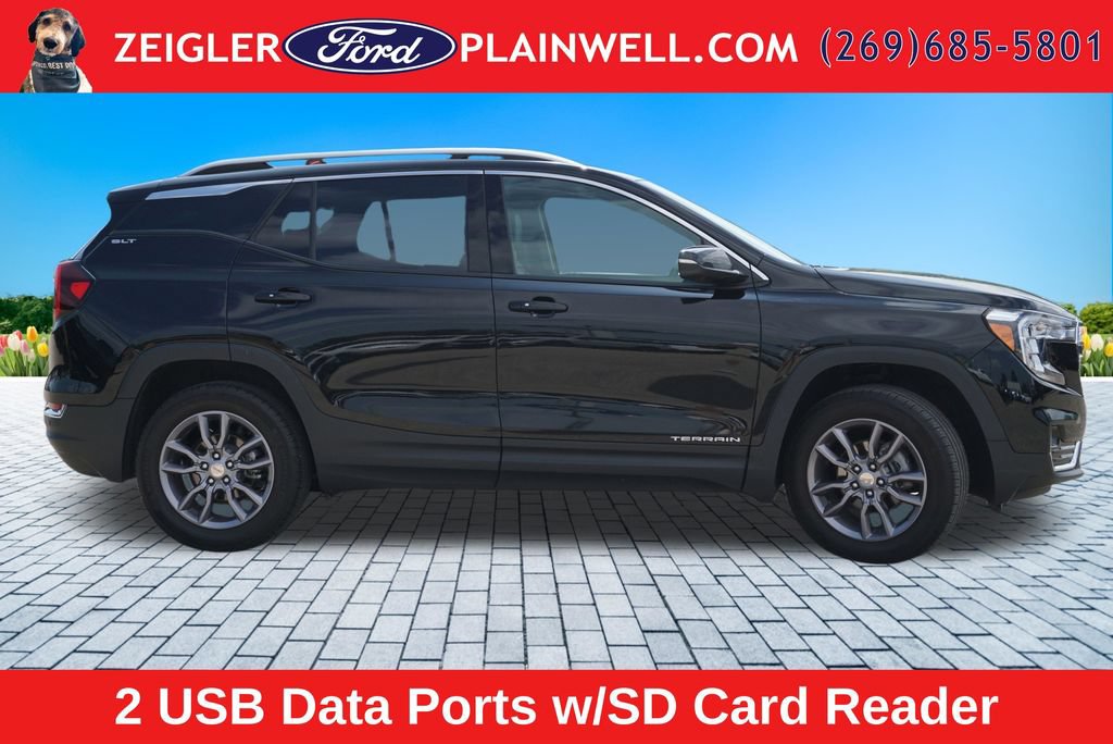 Used 2022 GMC Terrain SLT w/ Tech Package AWD/4WD image 6
