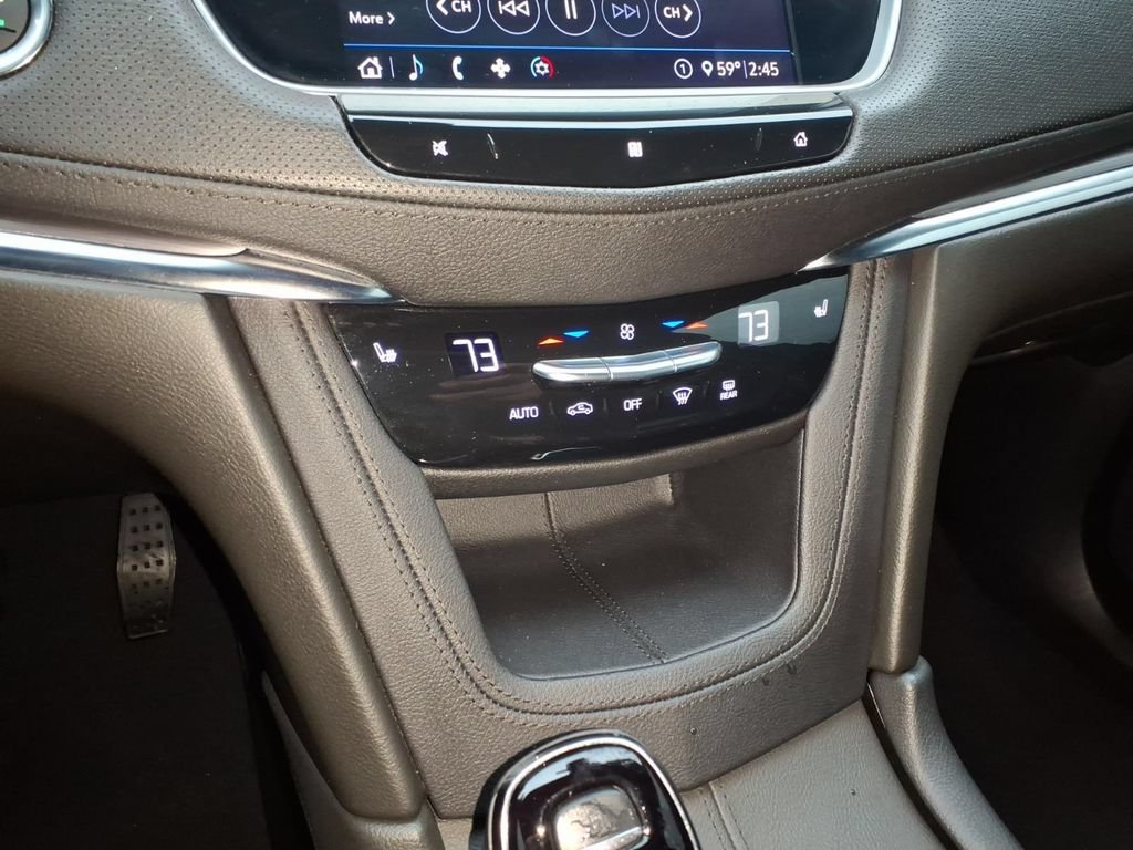 Used 2020 Cadillac XT5 Luxury FWD image 24