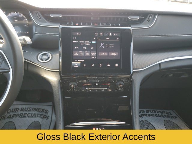 Used 2023 Jeep Grand Cherokee L Laredo AWD/4WD image 21